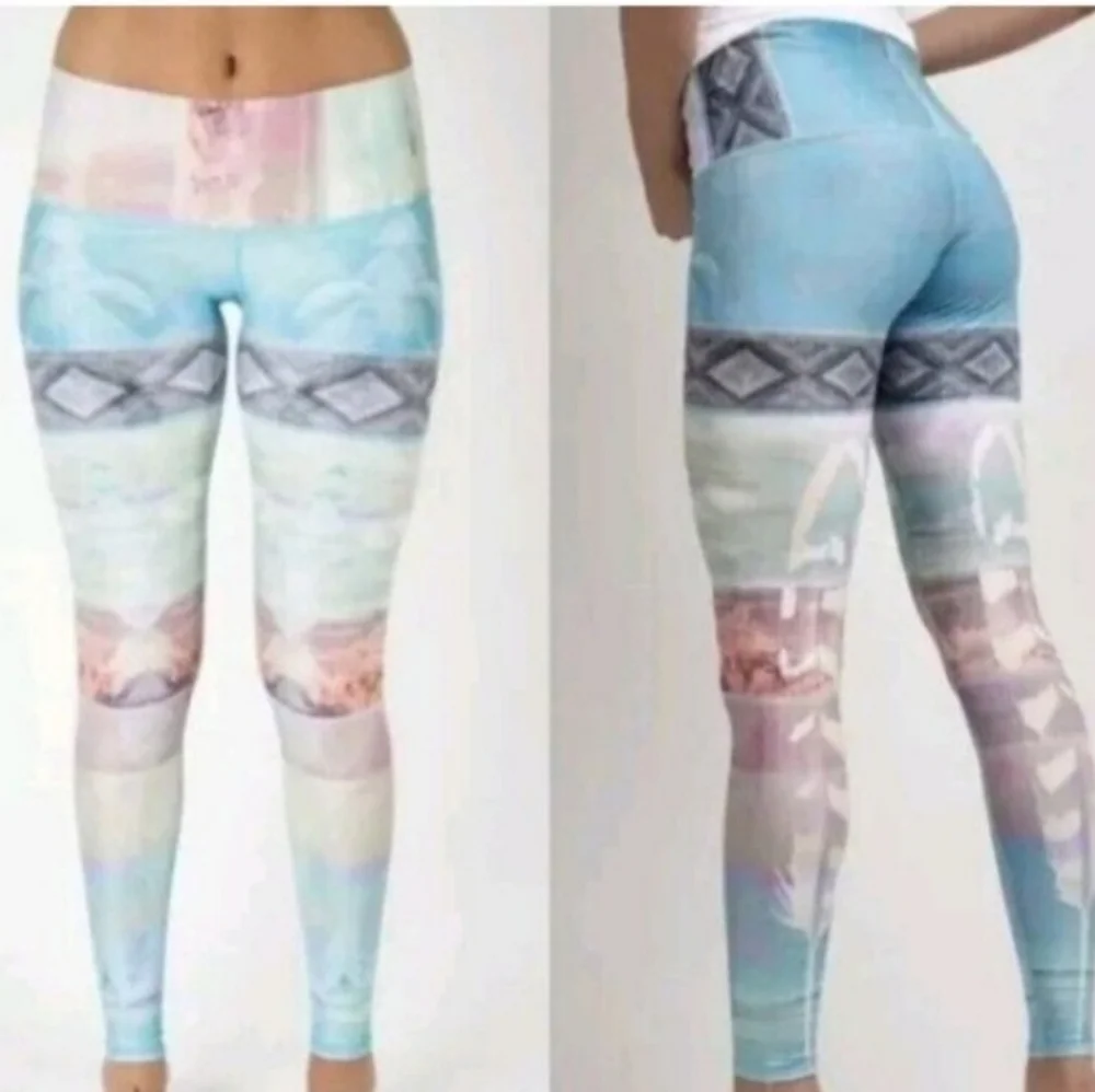 Teeki Women's Ombre Blue Athletic Balletcore Yoga Pants Leggings Size XS